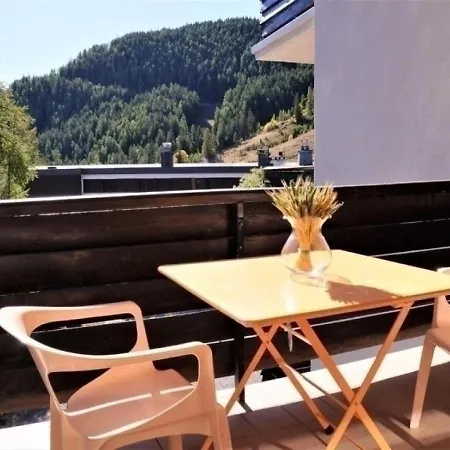 T4 8 Pers Praloup 1600 Avec Terrasse 191 * プラ・ルー